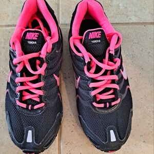 Nike youth size 5.5 sneakers